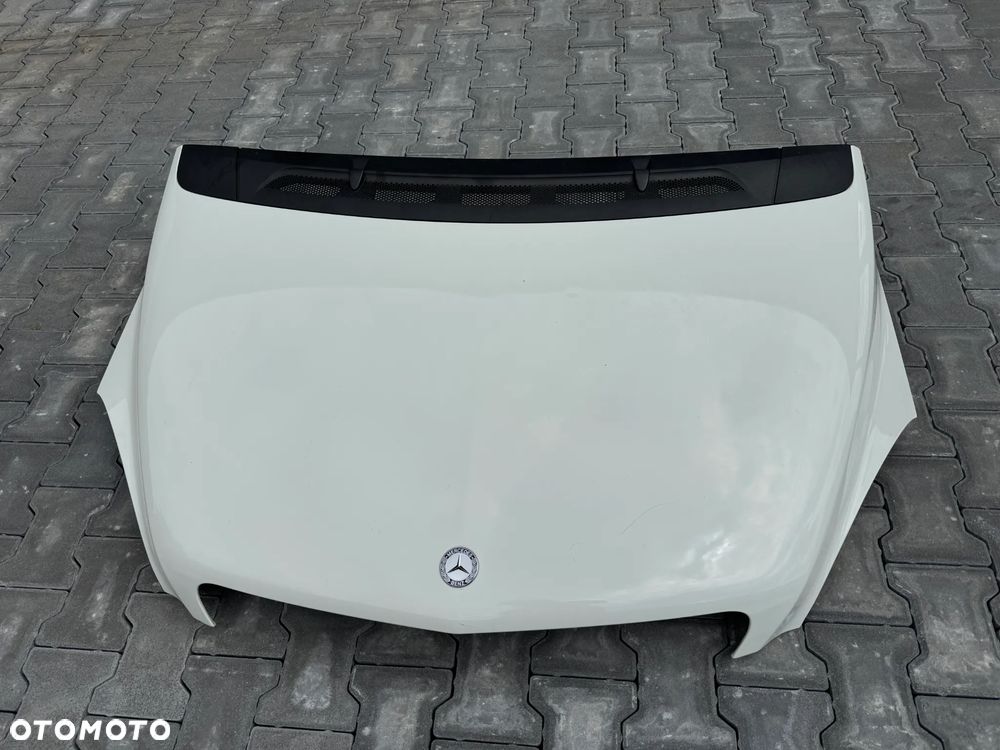MASKA MERCEDES B KLASA W245