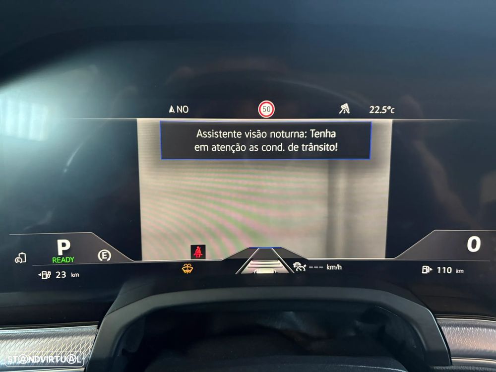 VW Touareg 3.0 TSI e-Hybrid R - 13