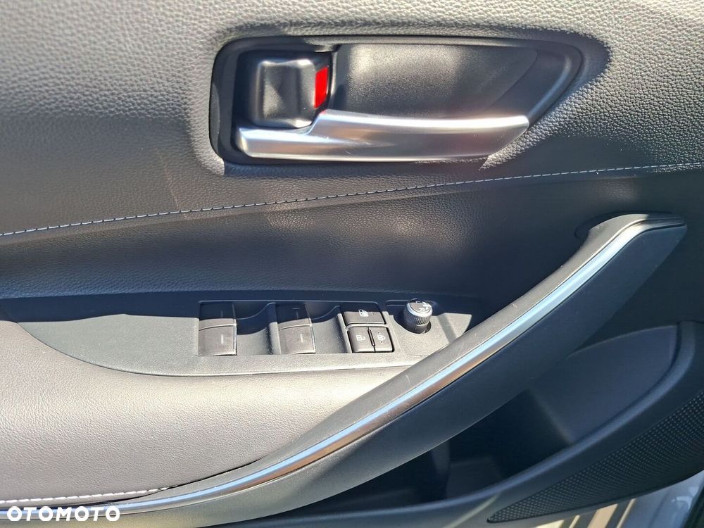Toyota Corolla 2.0 Hybrid Comfort - 17