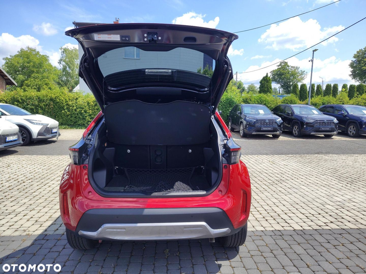 Toyota Yaris Cross - 12