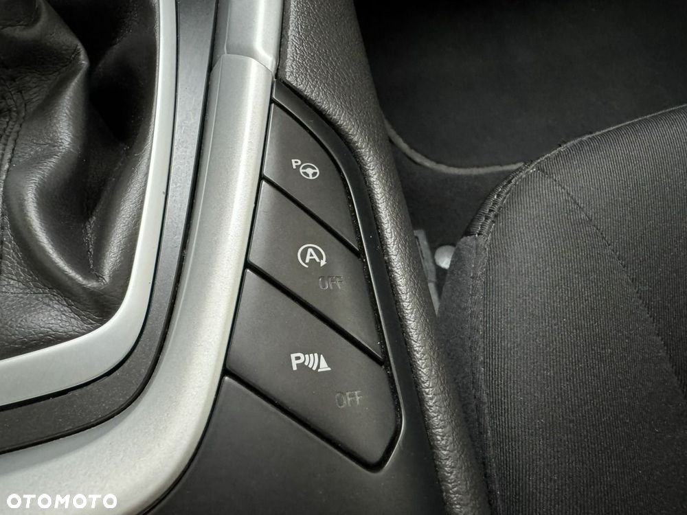 Ford Mondeo 2.0 TDCi Trend PowerShift - 22