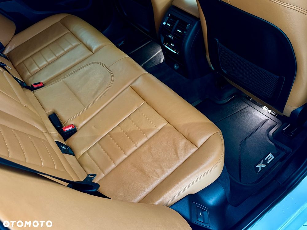 BMW X3 - 11
