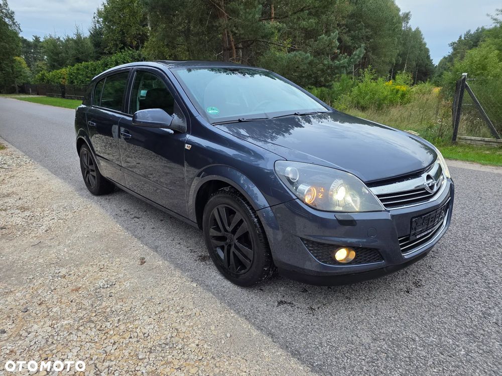 Opel Astra 1.6 Edition - 1