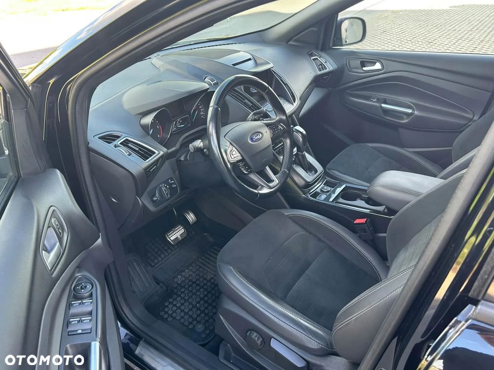 Ford Kuga 2.0 TDCi AWD ST-Line - 13