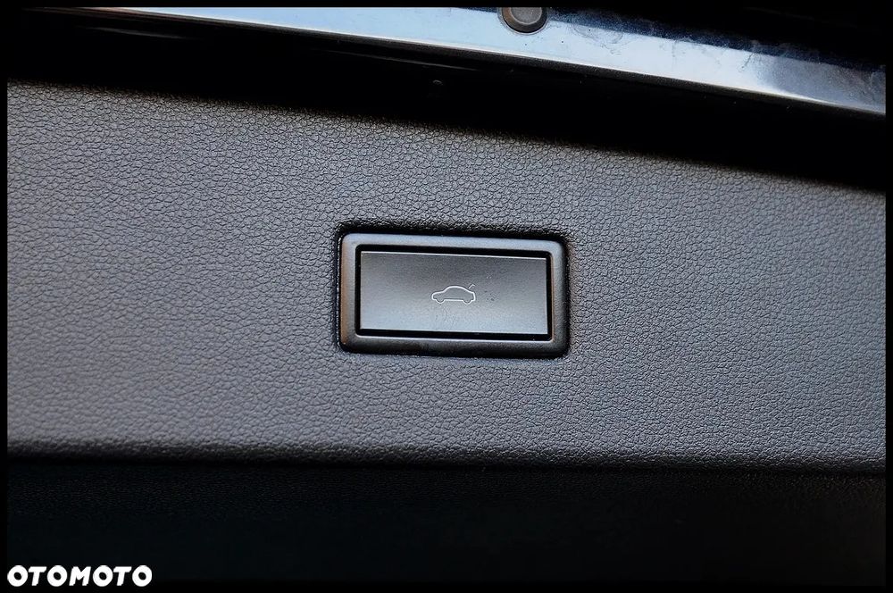 Volkswagen Tiguan 2.0 TSI 4Mot R-Line DSG - 29