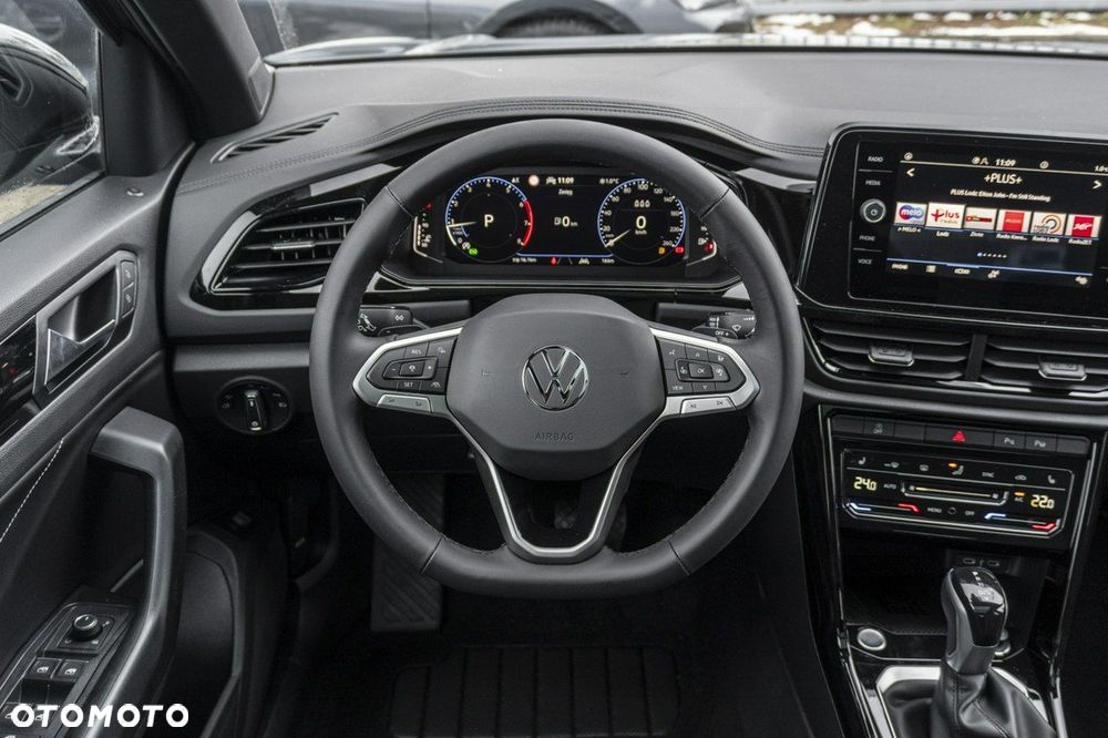 Volkswagen T-Roc - 18