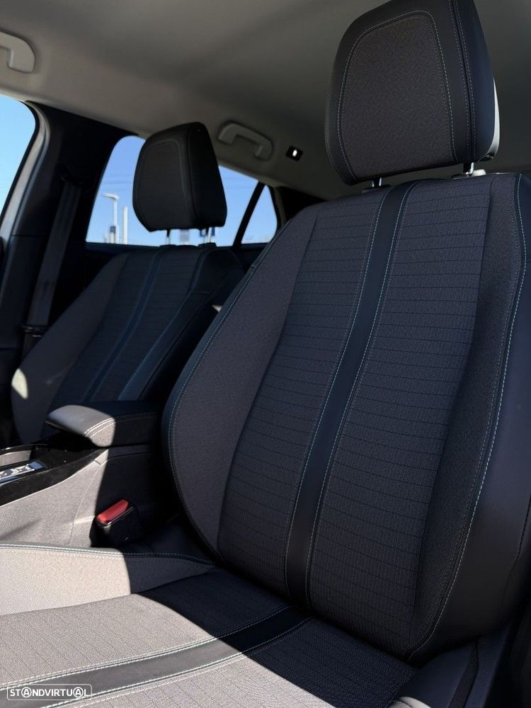 Peugeot 2008 1.2 PureTech Allure Pack EAT8 - 8