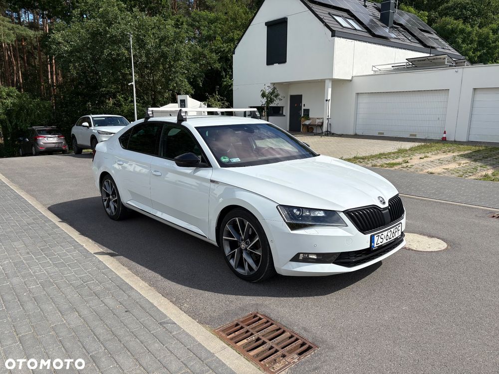 Skoda Superb 2.0 TDI 4x4 Sportline DSG - 1