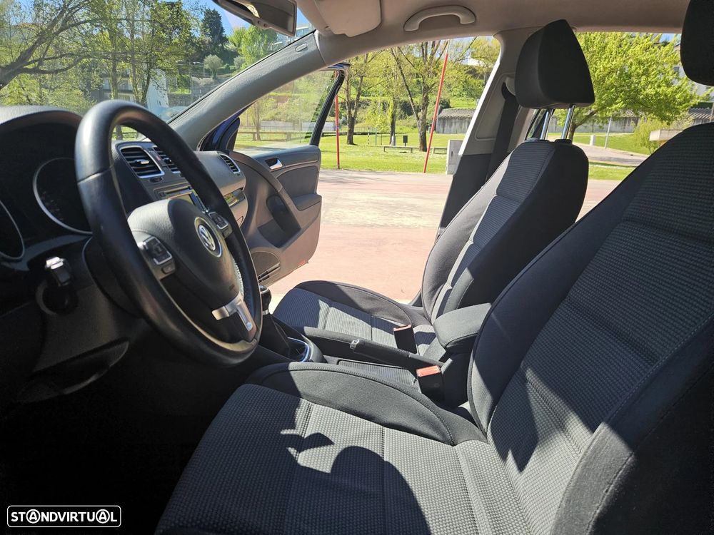 VW Golf 1.6 TDi Confortline - 16