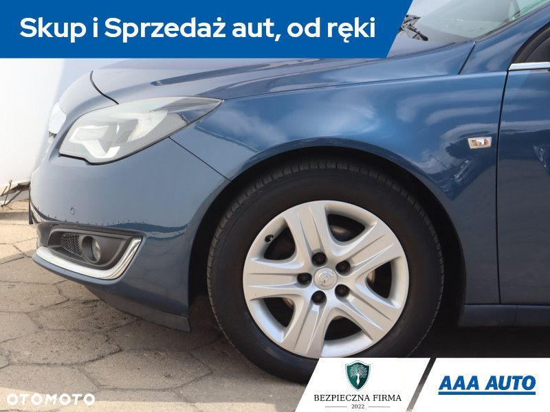 Opel Insignia - 15