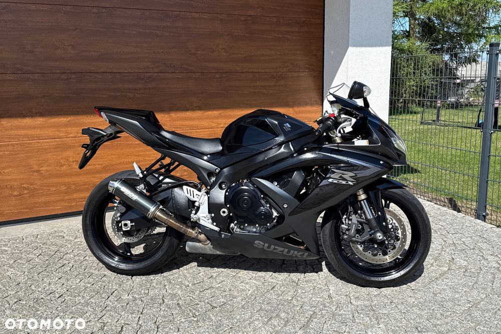 Suzuki GSX-R - 2
