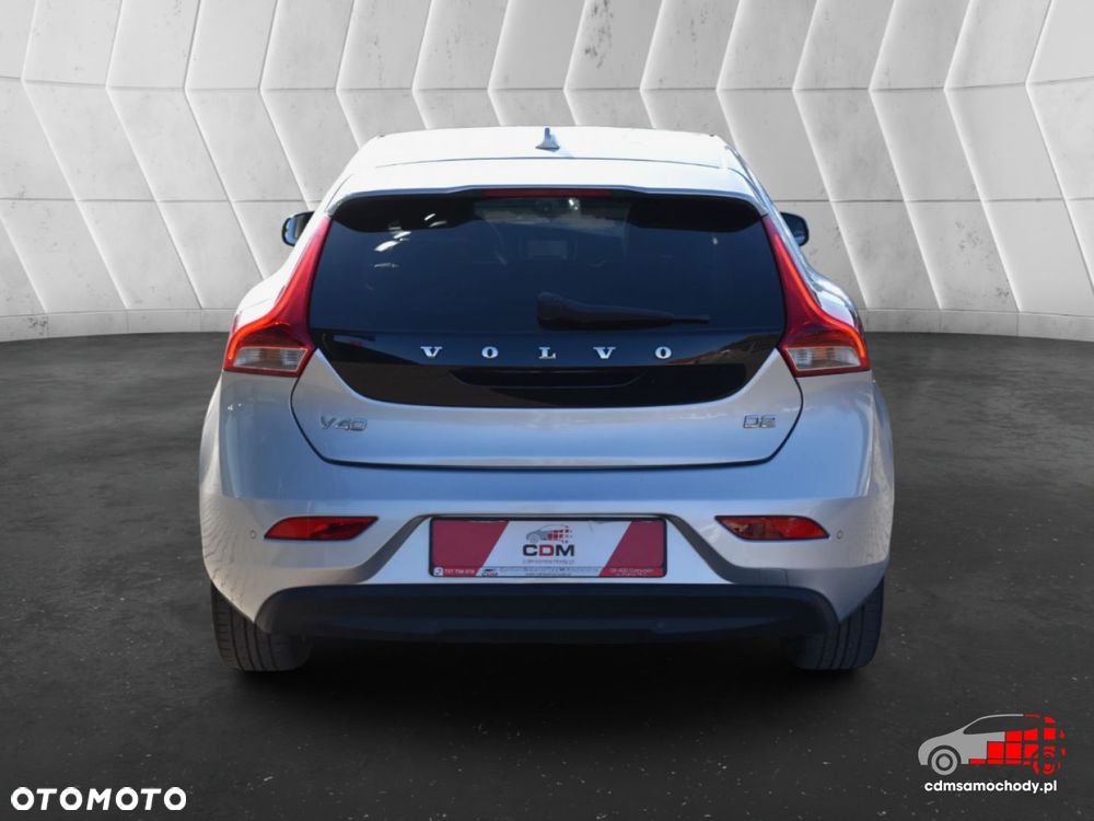 Volvo V40 - 9