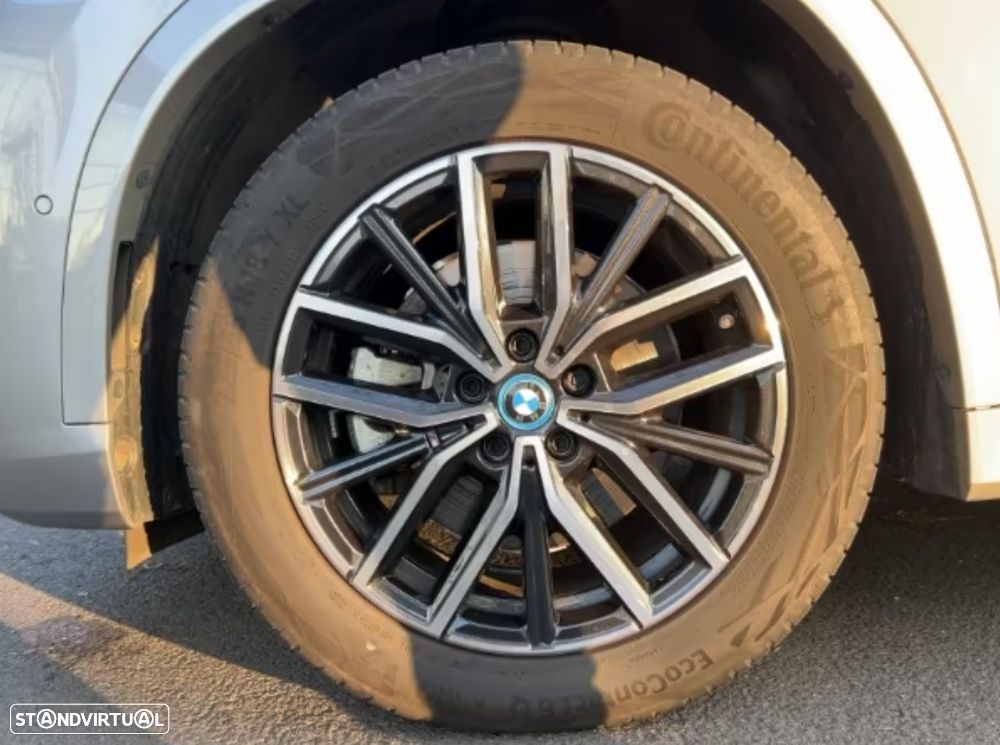 BMW iX1 xDrive30 Pack Desportivo M - 7