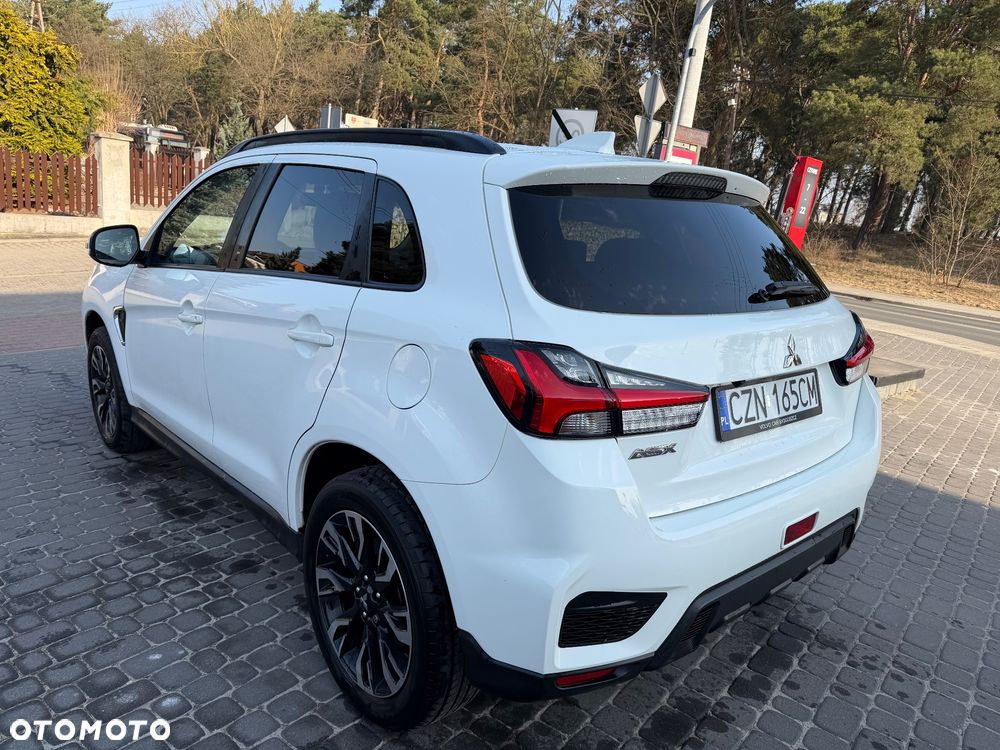Mitsubishi ASX - 8