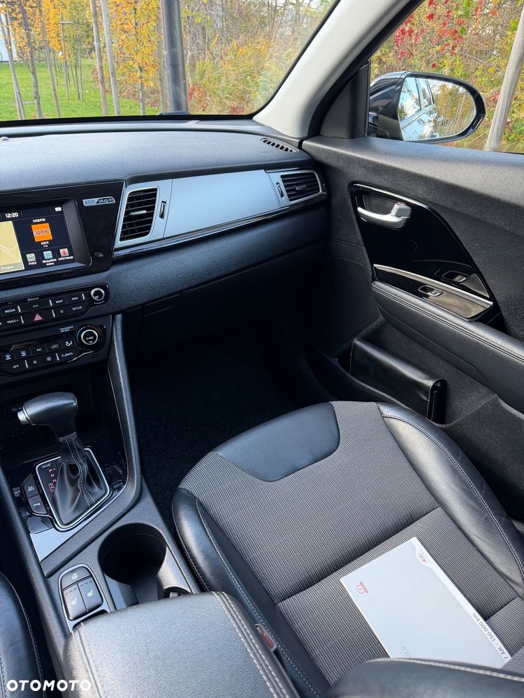 Kia Niro 1.6 GDI Plug-in Hybrid L - 17