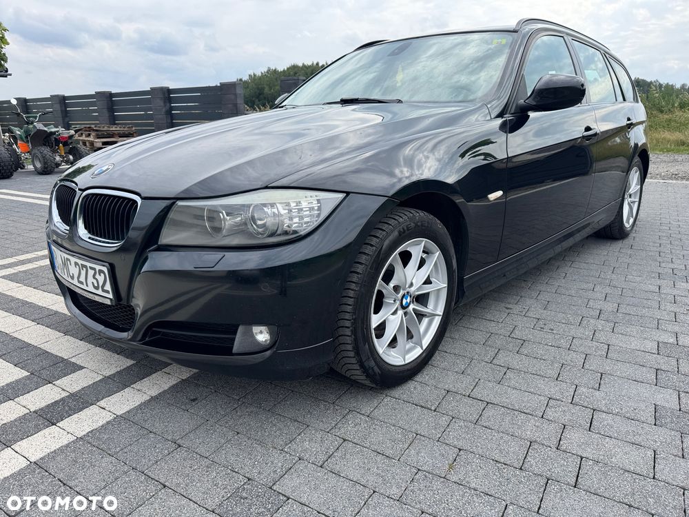 BMW Seria 3 318d - 3