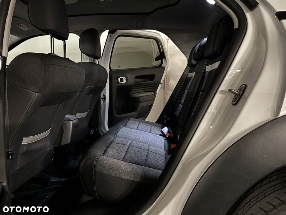 Citroën C4 PureTech 130 Stop&Start EAT8 SHINE - 16