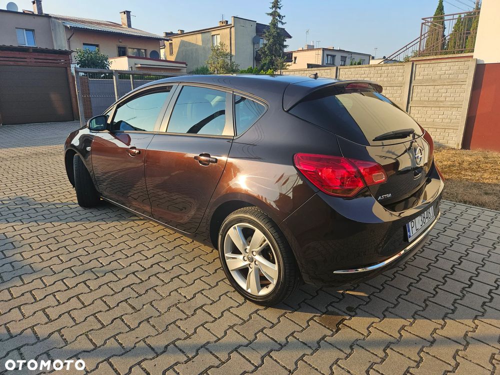Opel Astra 1.4 Edition - 9