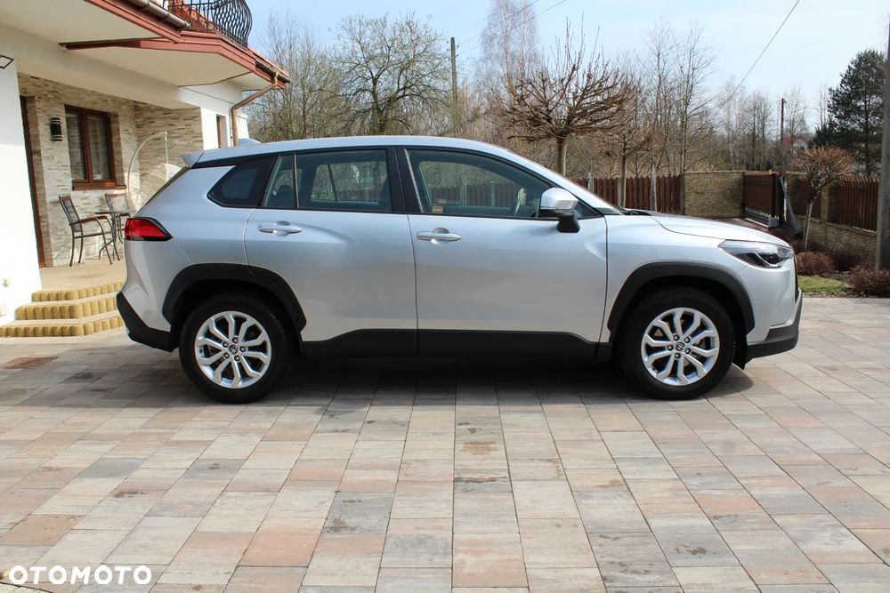 Toyota Corolla Cross 2.0 Hybrid Comfort - 3