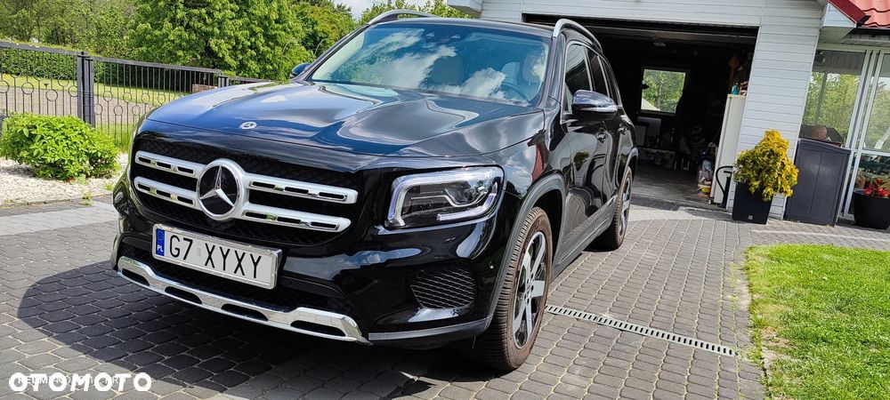 Mercedes-Benz GLB 200 d 4-Matic 8G-DCT - 9