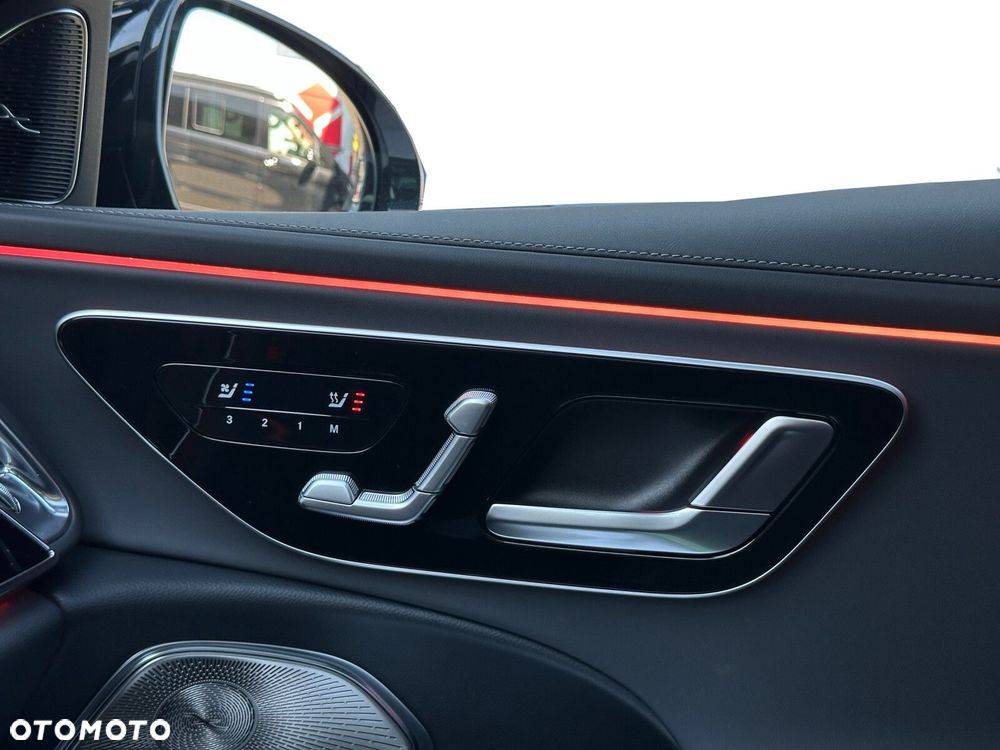 Mercedes-Benz Klasa E AMG 53 PHEV 4Matic+ 9G-Tronic TCT - 18