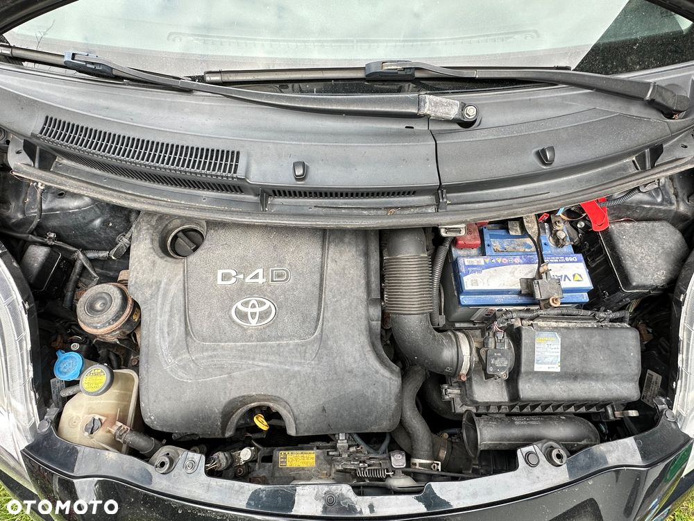 Toyota Yaris 1.4 D-4D Luna A/C - 12