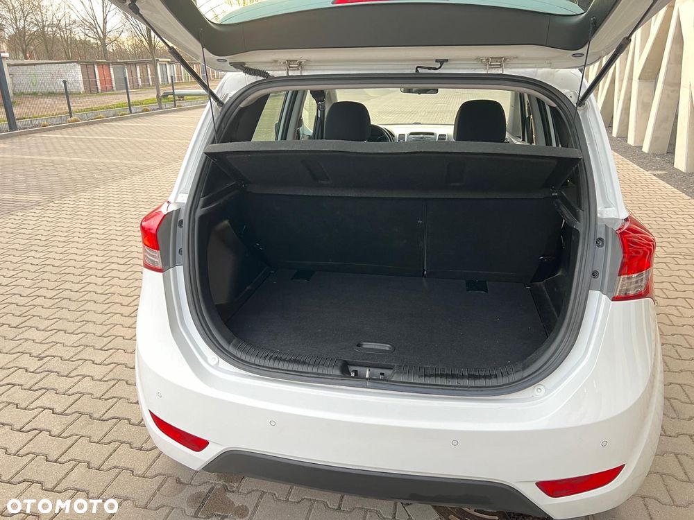 Hyundai ix20 1.4 blue Passion - 12