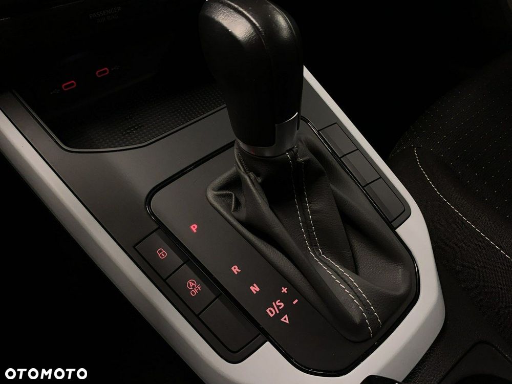 Seat Arona - 23