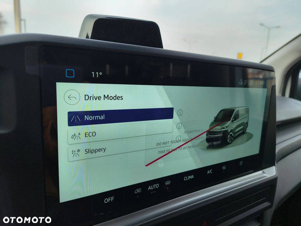 Volkswagen Transporter L2H1 Plus - 10