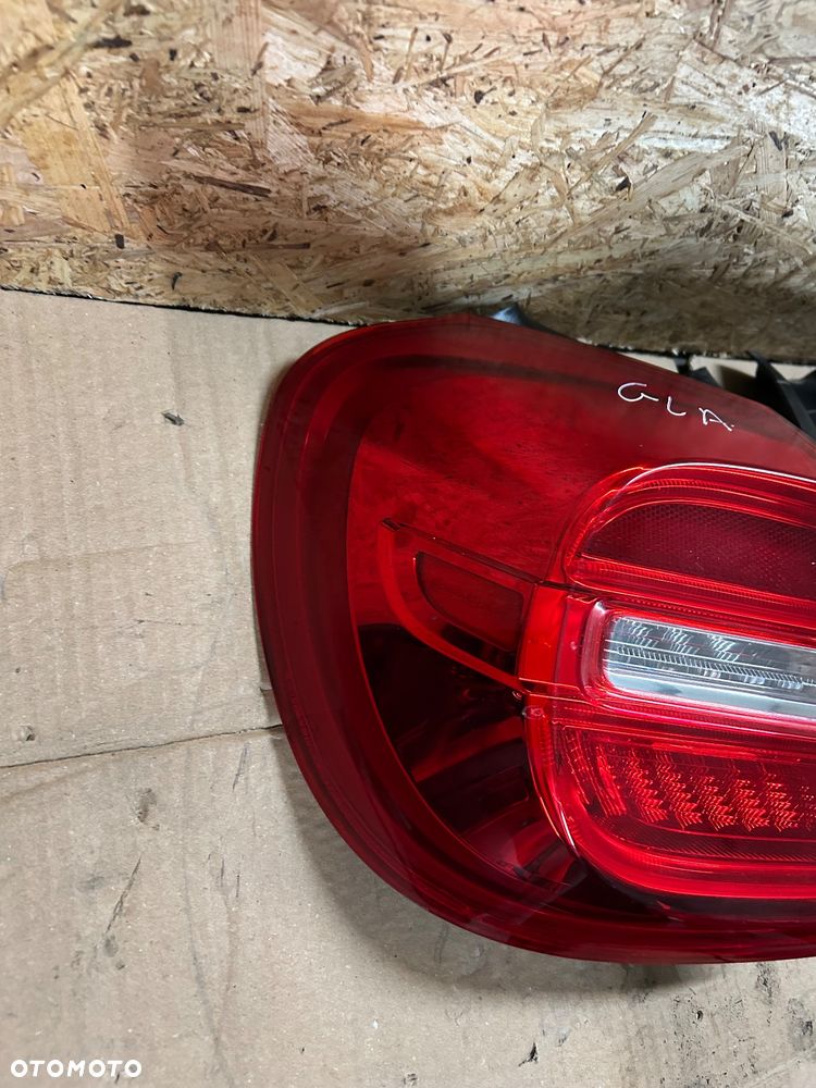 Mercedes GLA X156 lampa tylna led prawa A1569061958 A1569062058 europa - 4