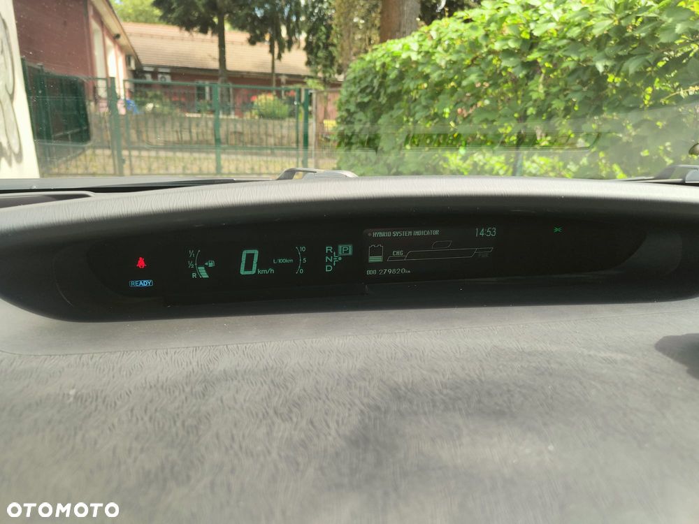 Toyota Prius - 14