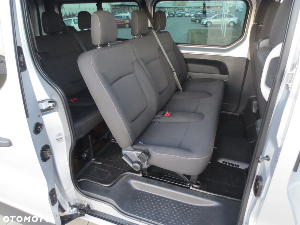 Renault Trafic - 17