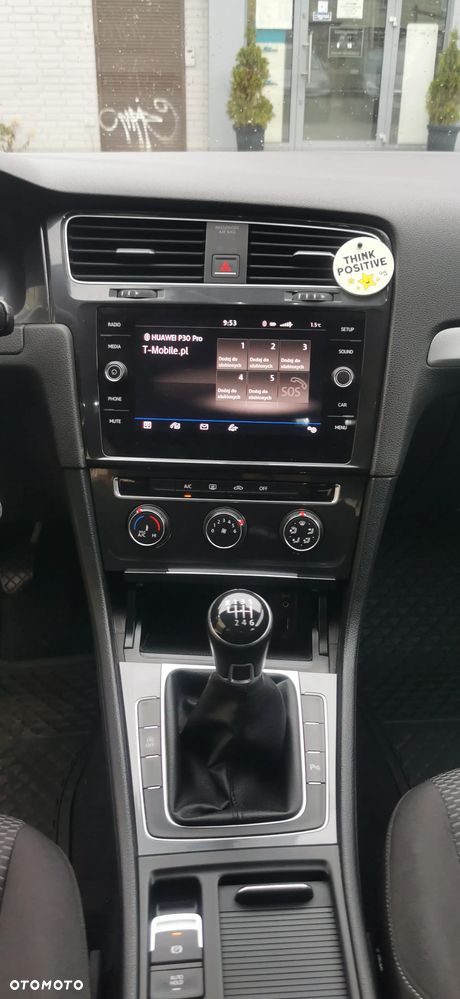 Volkswagen Golf VII 1.0 TSI BMT Trendline - 11