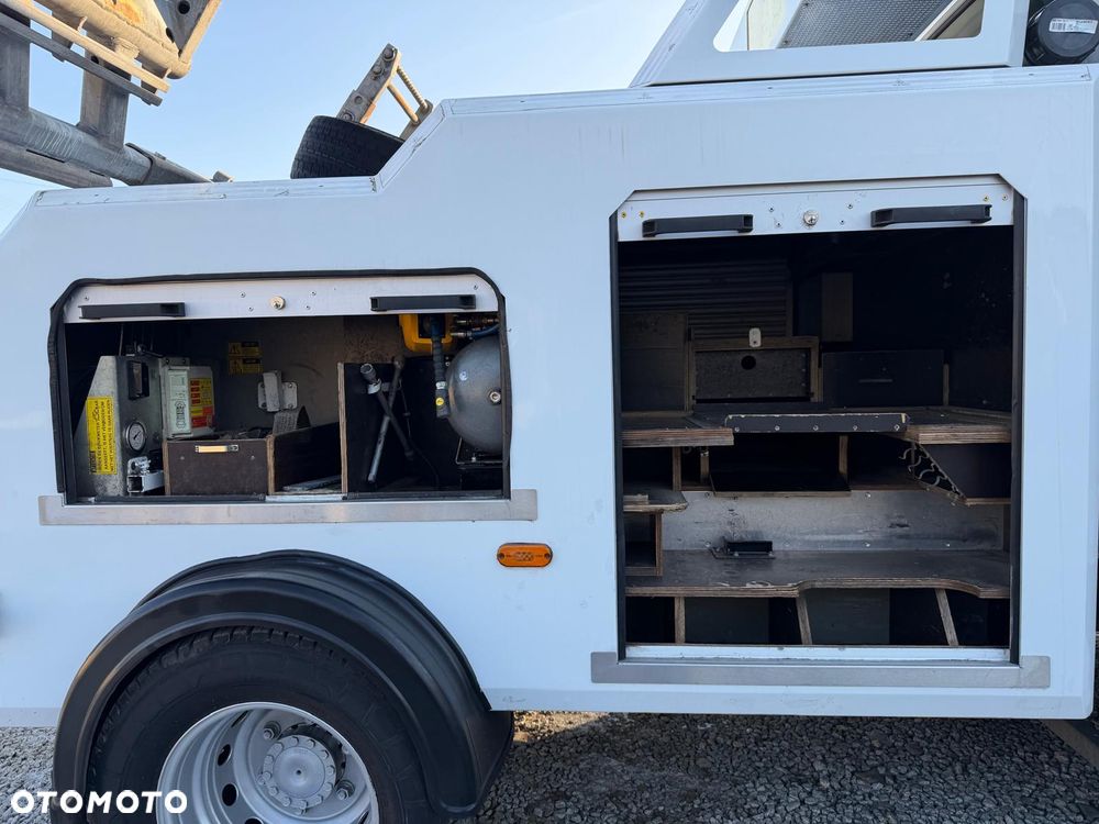 Iveco Daily 70C17 Pomoc drogowa Holownik 2016r - 14