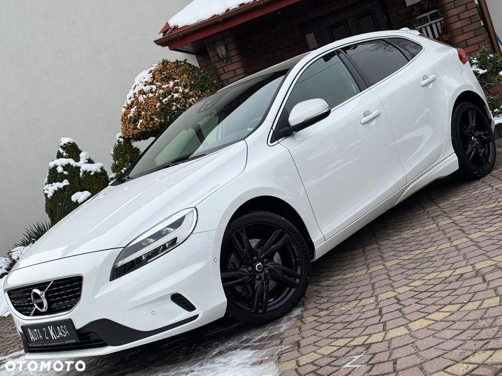 Volvo V40 D3 Geartronic RDesign - 2