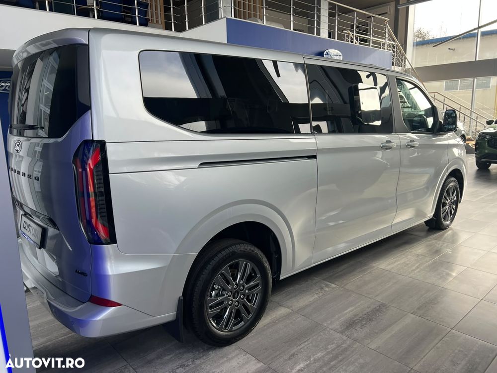 Ford Tourneo Custom 2026 photo 3