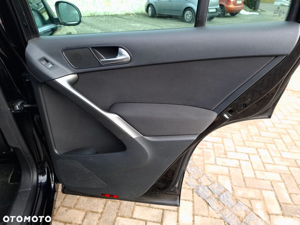 Volkswagen Tiguan 2.0 TDI DPF 4Motion Sport & Style - 28