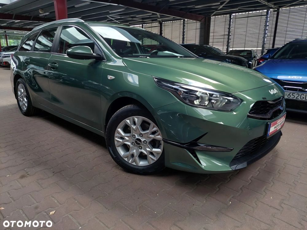 Kia Ceed 1.5 T-GDI M - 35