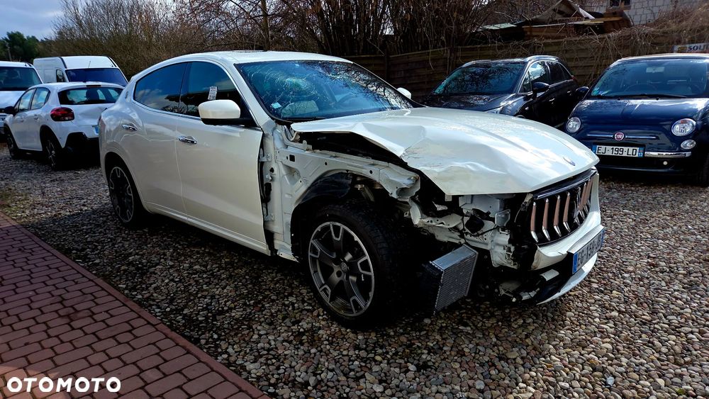 Maserati Levante Modena S - 4