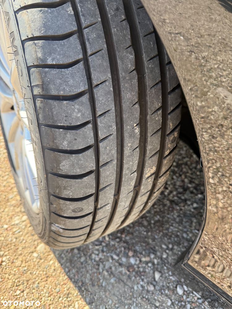 BMW Seria 1 120d Sport Line - 23
