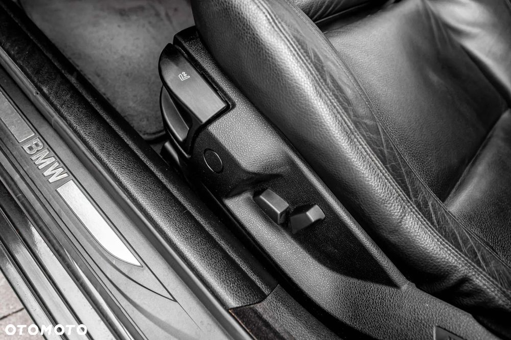 BMW Seria 5 530d xDrive - 31