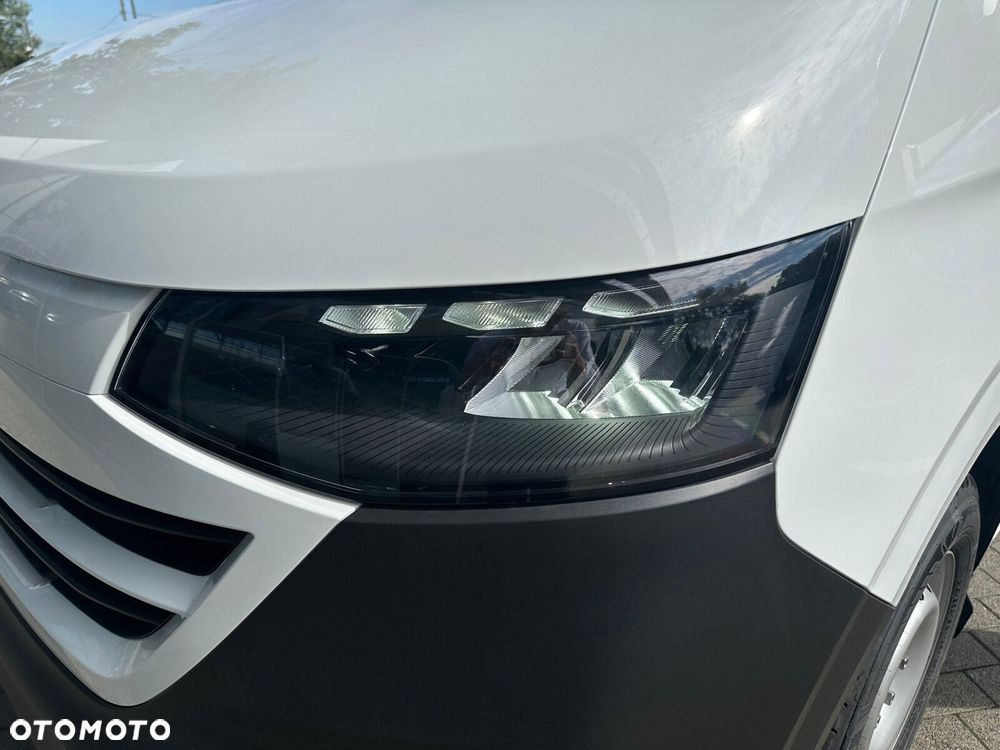 Volkswagen Transporter Transporter Furgon silnik: 2,0 l TDI 150 KM / skrzynia biegów: 6-biegowa manualna rozstaw osi: 3500 mm - 23