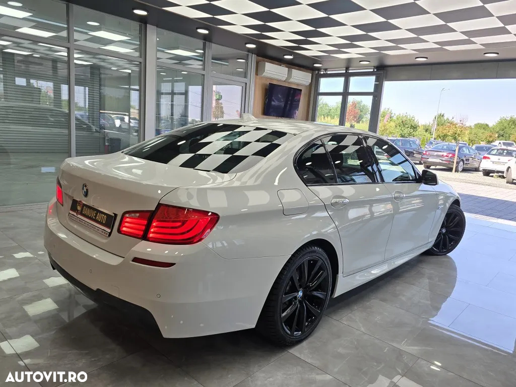 BMW Seria 5 525d Sport-Aut. - 5