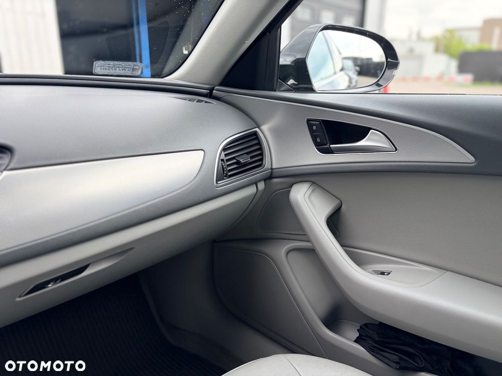 Audi A6 Avant 2.0 TDI Multitronic - 14