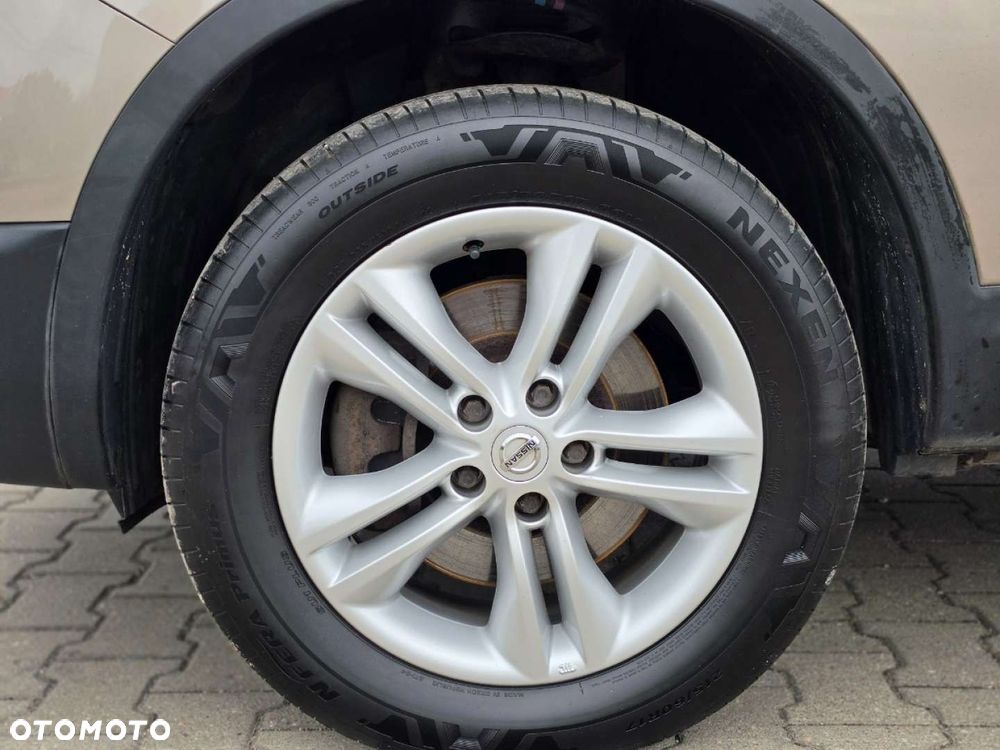 Nissan Qashqai+2 - 11