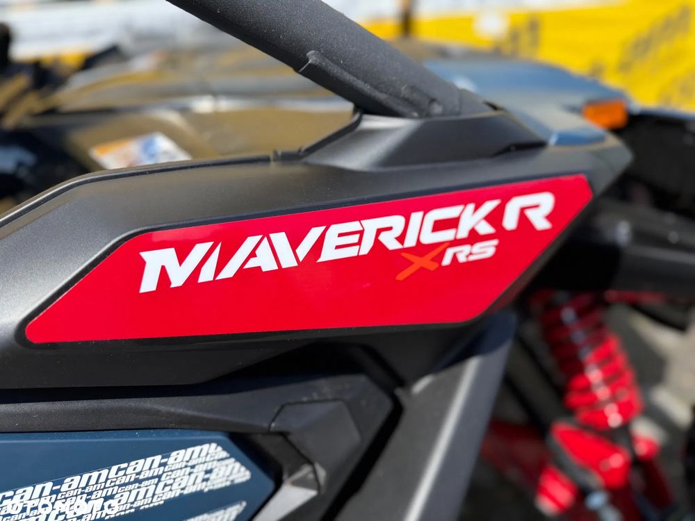 Can-Am Maverick - 19