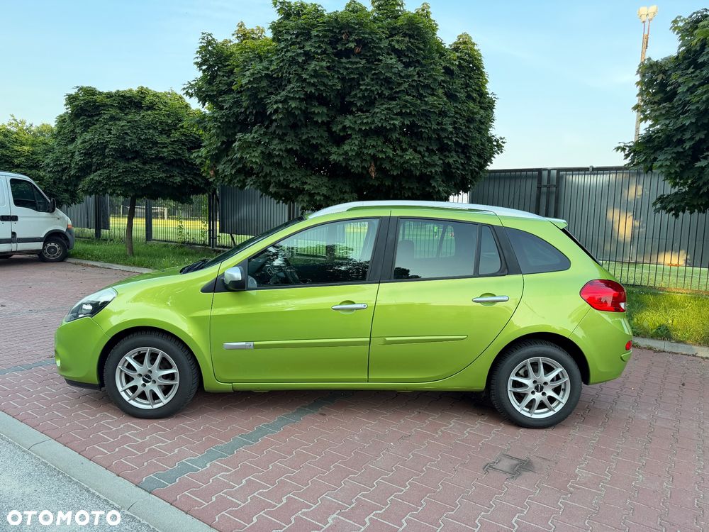 Renault Clio - 6