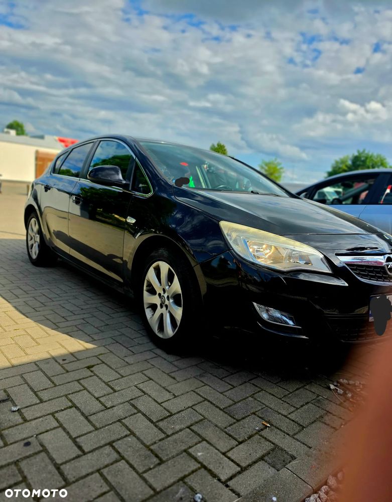 Opel Astra 1.6 Cosmo - 1