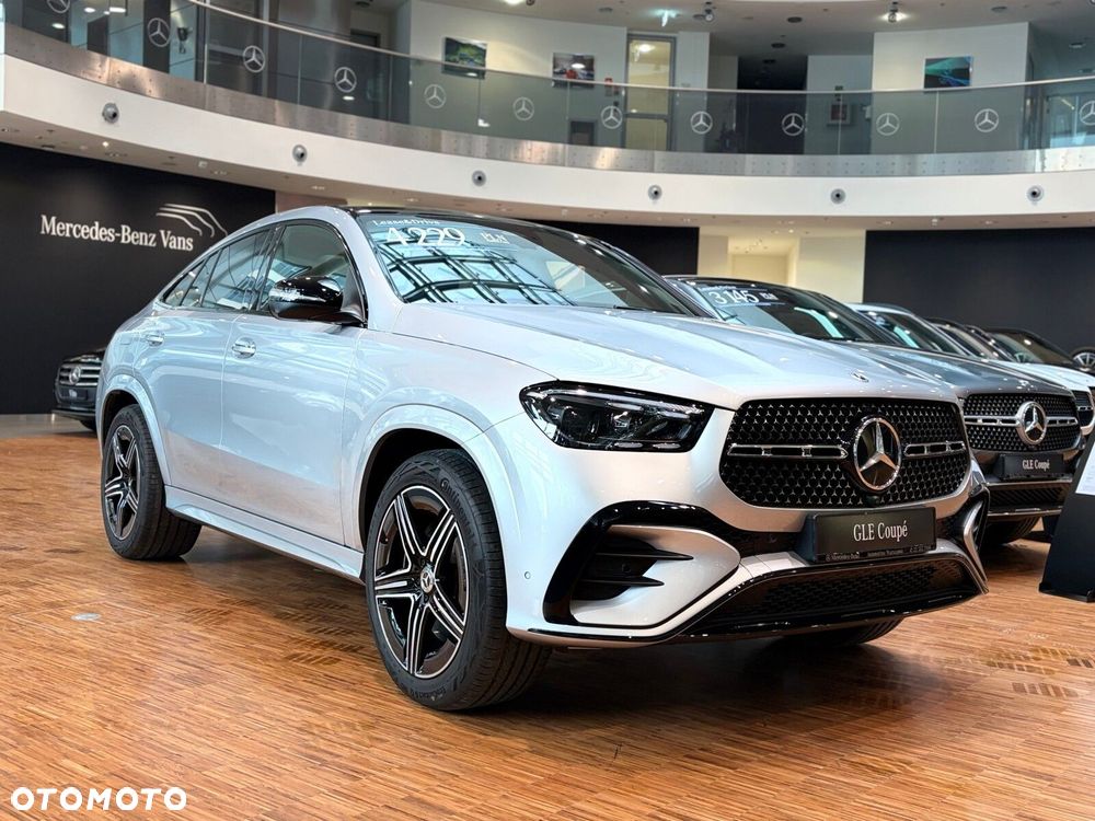 Mercedes-Benz GLE - 1