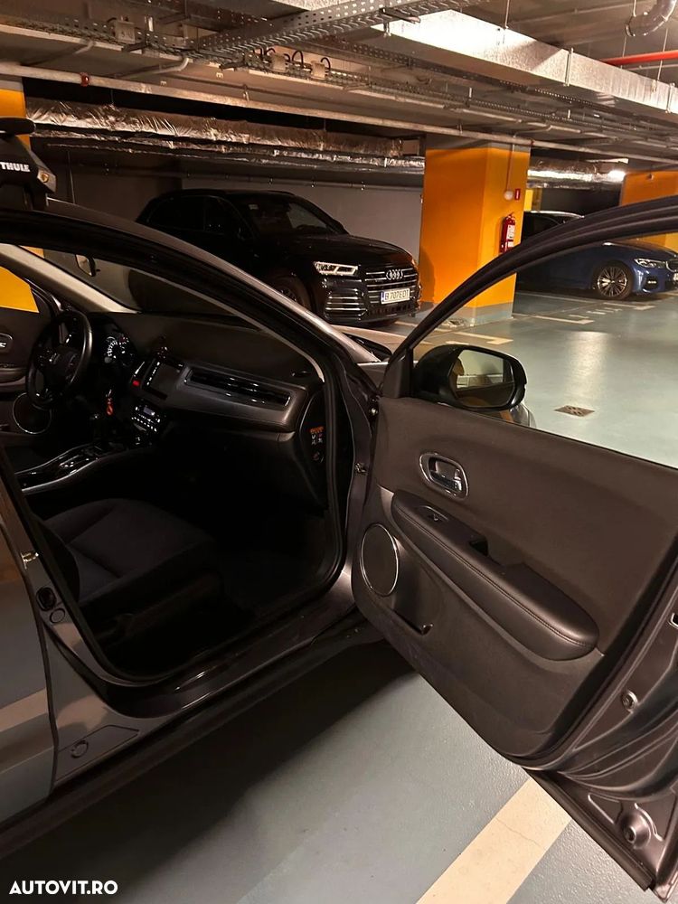 Honda HR-V 1.5 i-VTEC M/T Elegance - 14